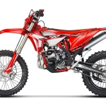 RR2T_250-300_my22_sx-min