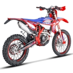 RR4T_my22_rear-04-min